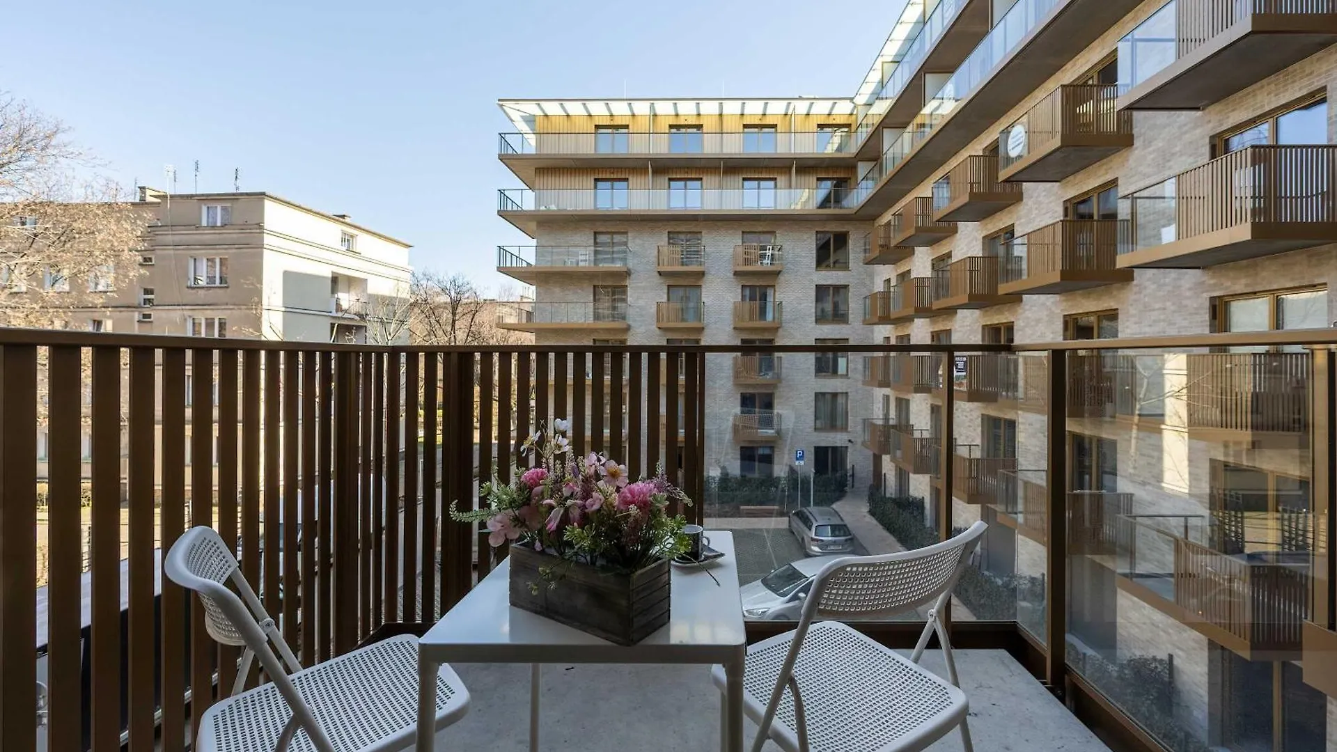 Stylish Apartments With Balcony & Parking In The Old Town Of Wroclaw By Noclegi Renters Polen